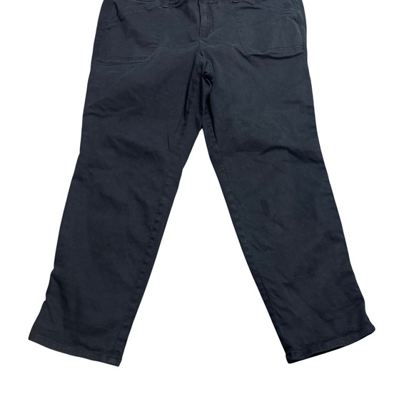 Torrid Women's Plus Size 20 Black Utility Ankle Crop Pants Ankle Buttons - Picture 3 of 9